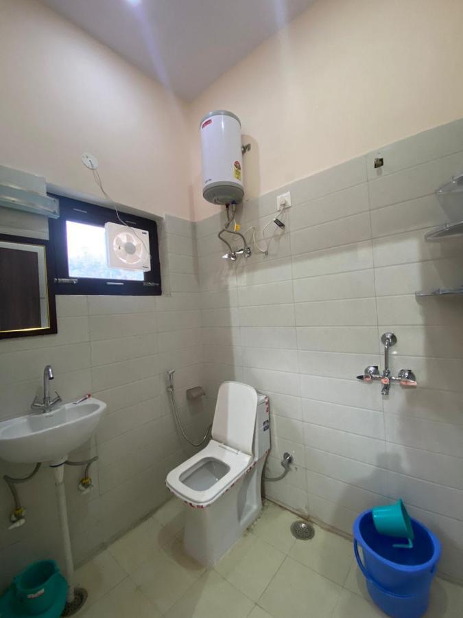 Chirag Kainchi Homestay *