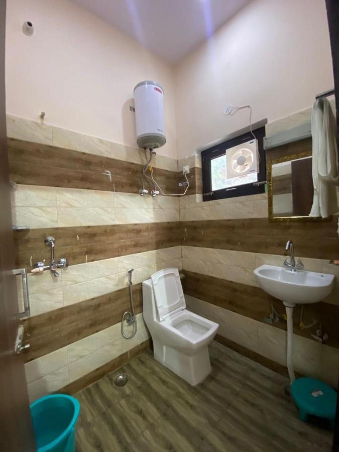 Homestay Chirag Kainchi