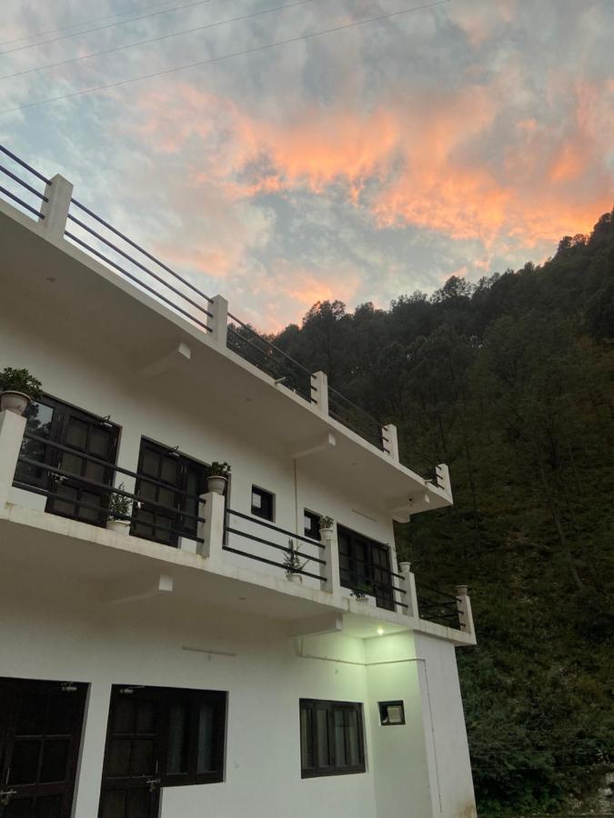 Homestay Chirag Kainchi Nainital